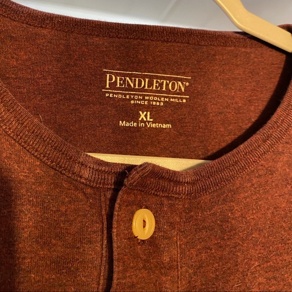 Pendleton Men’s XL Long Sleeve Henley - Picture 2 of 3